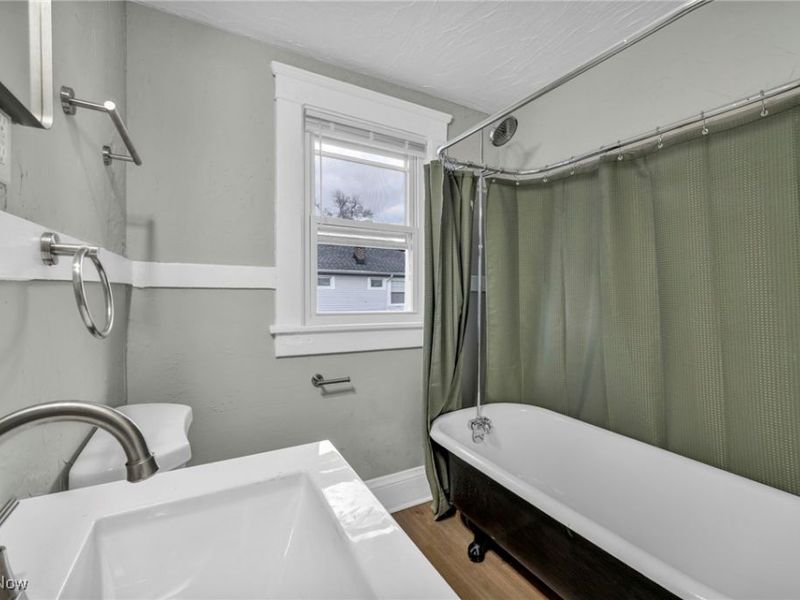 3610 E 140th Street, Cleveland, OH 44120 Photo 32