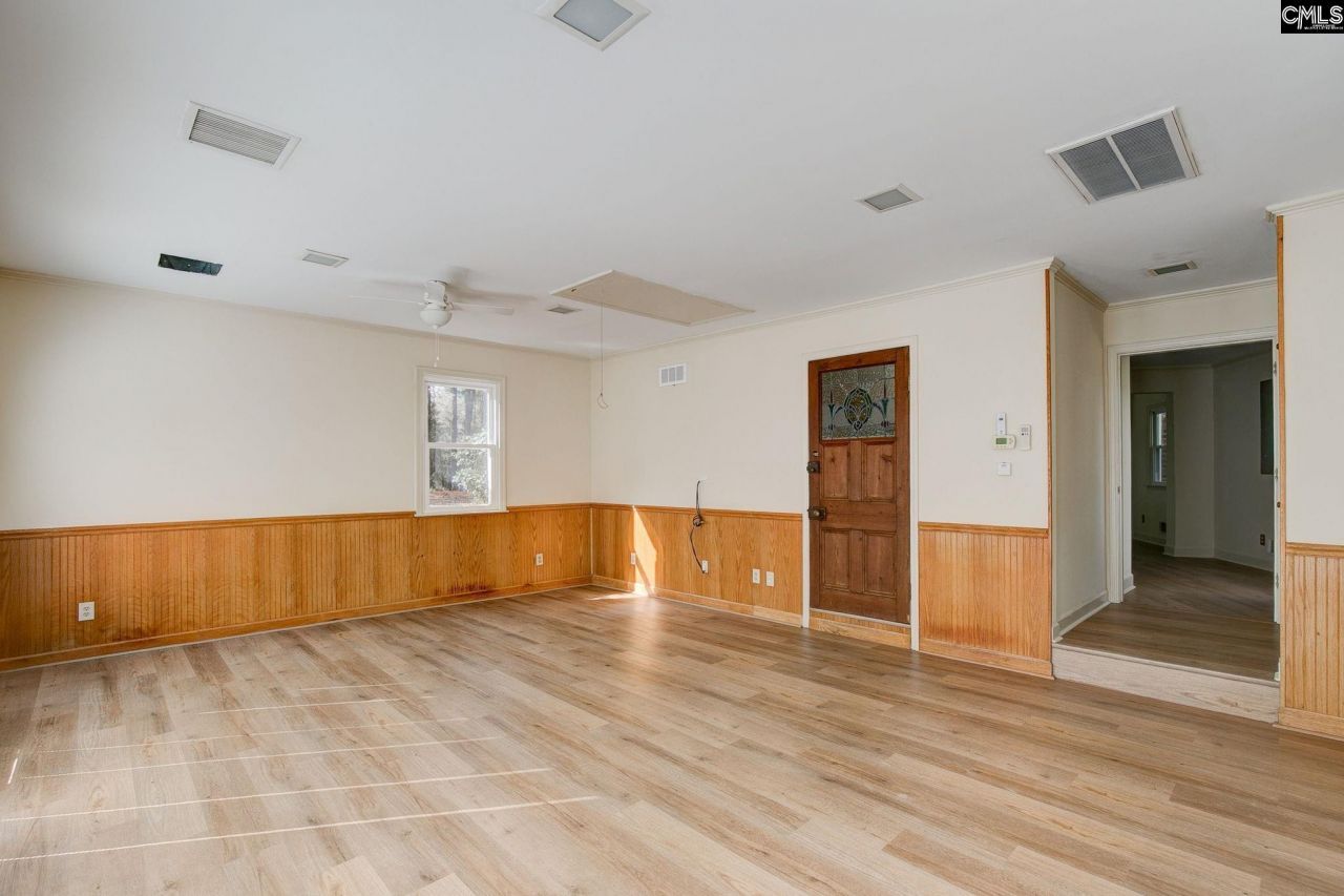 42 Brookwood Road  Photo 31