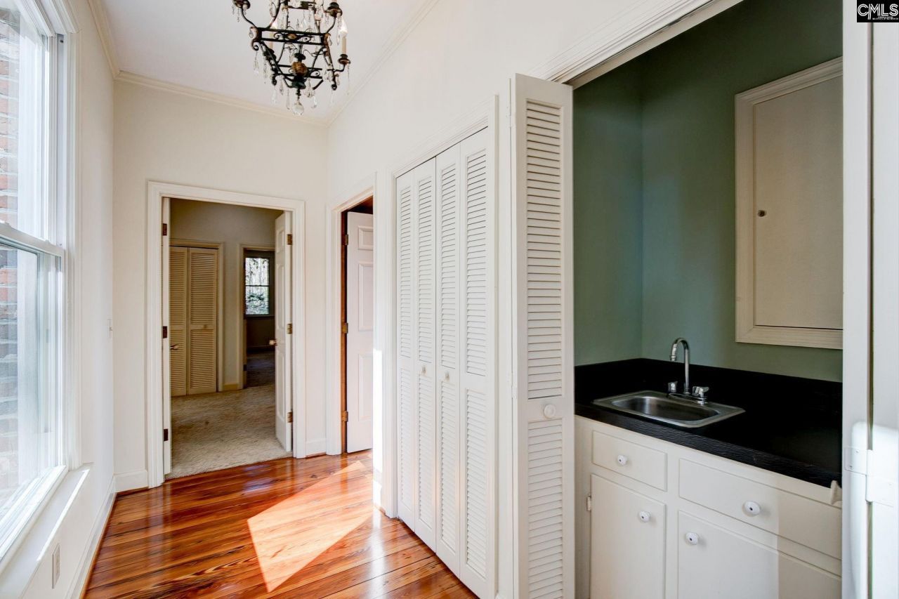 42 Brookwood Road  Photo 38