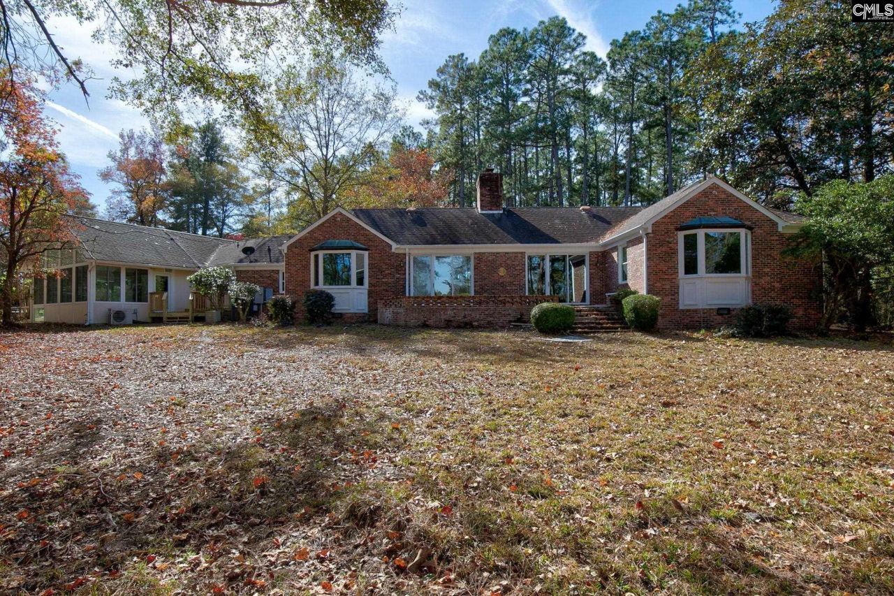 42 Brookwood Road  Photo 4