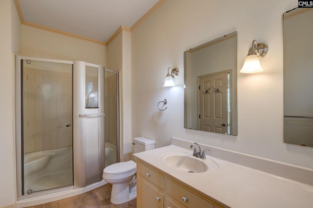 42 Brookwood Road  Photo 45