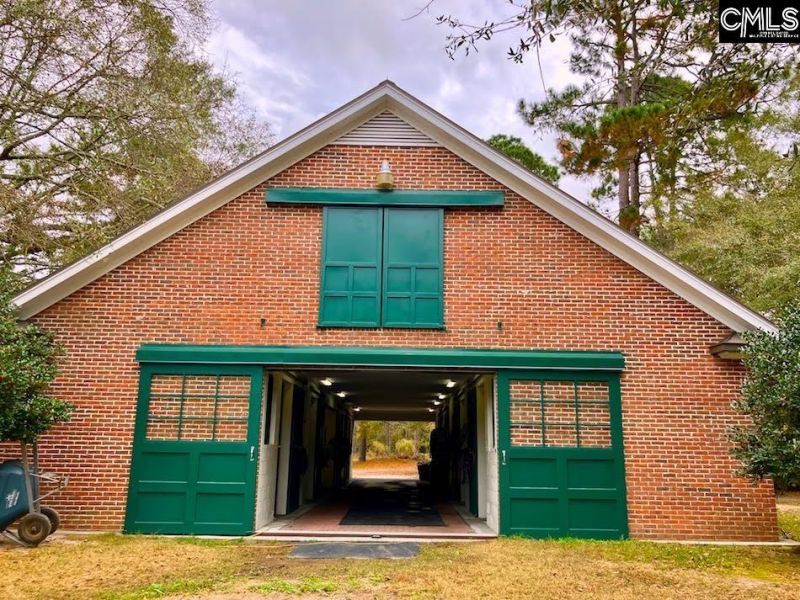 42 Brookwood Road  Photo 55