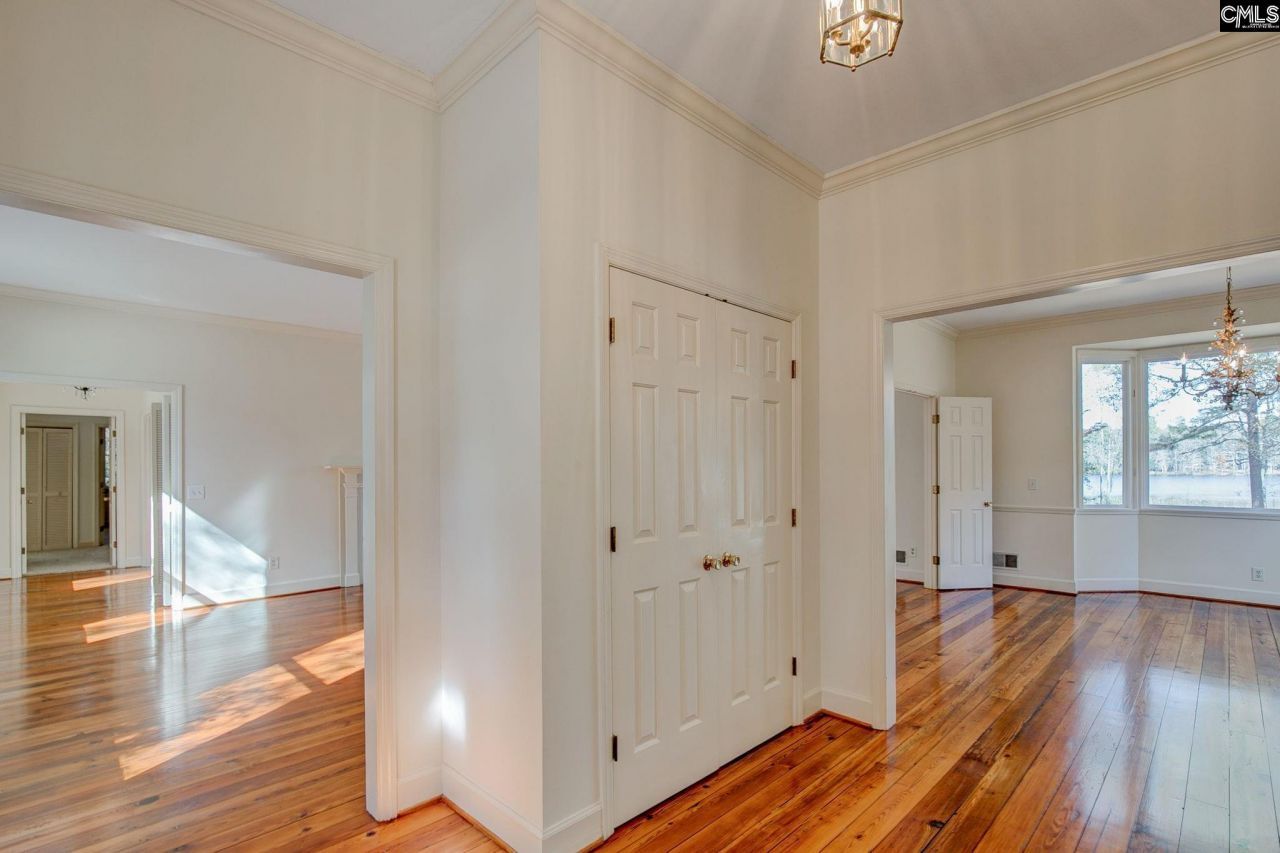 42 Brookwood Road  Photo 8