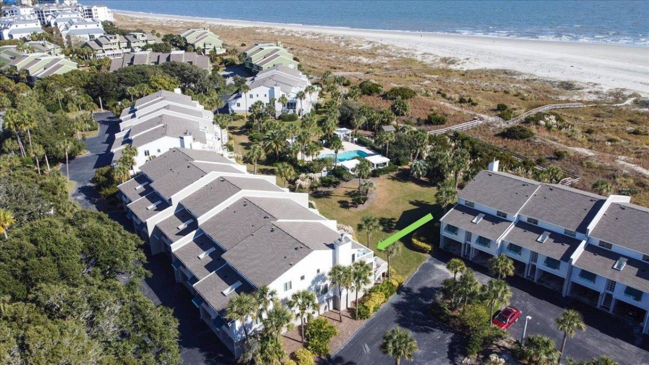 64 Beach Club Villas Photo 25