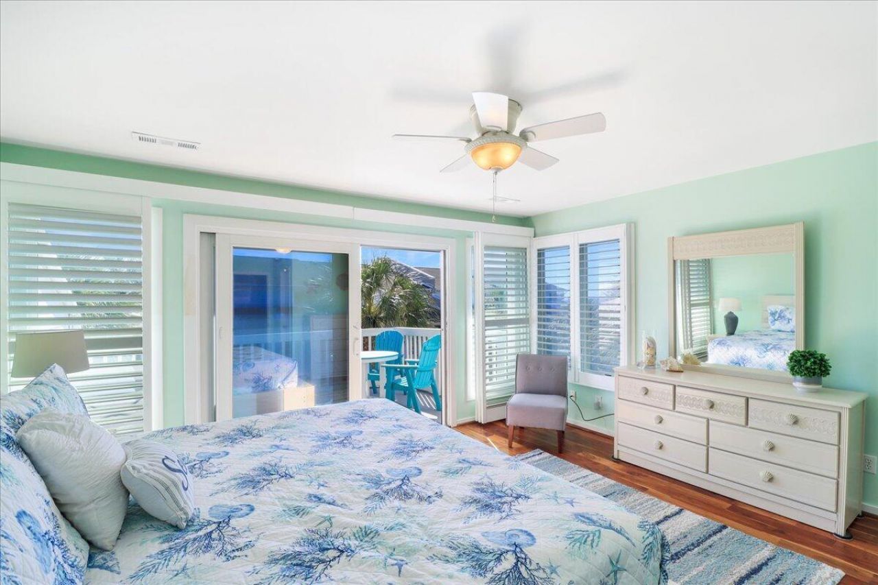 64 Beach Club Villas Photo 27