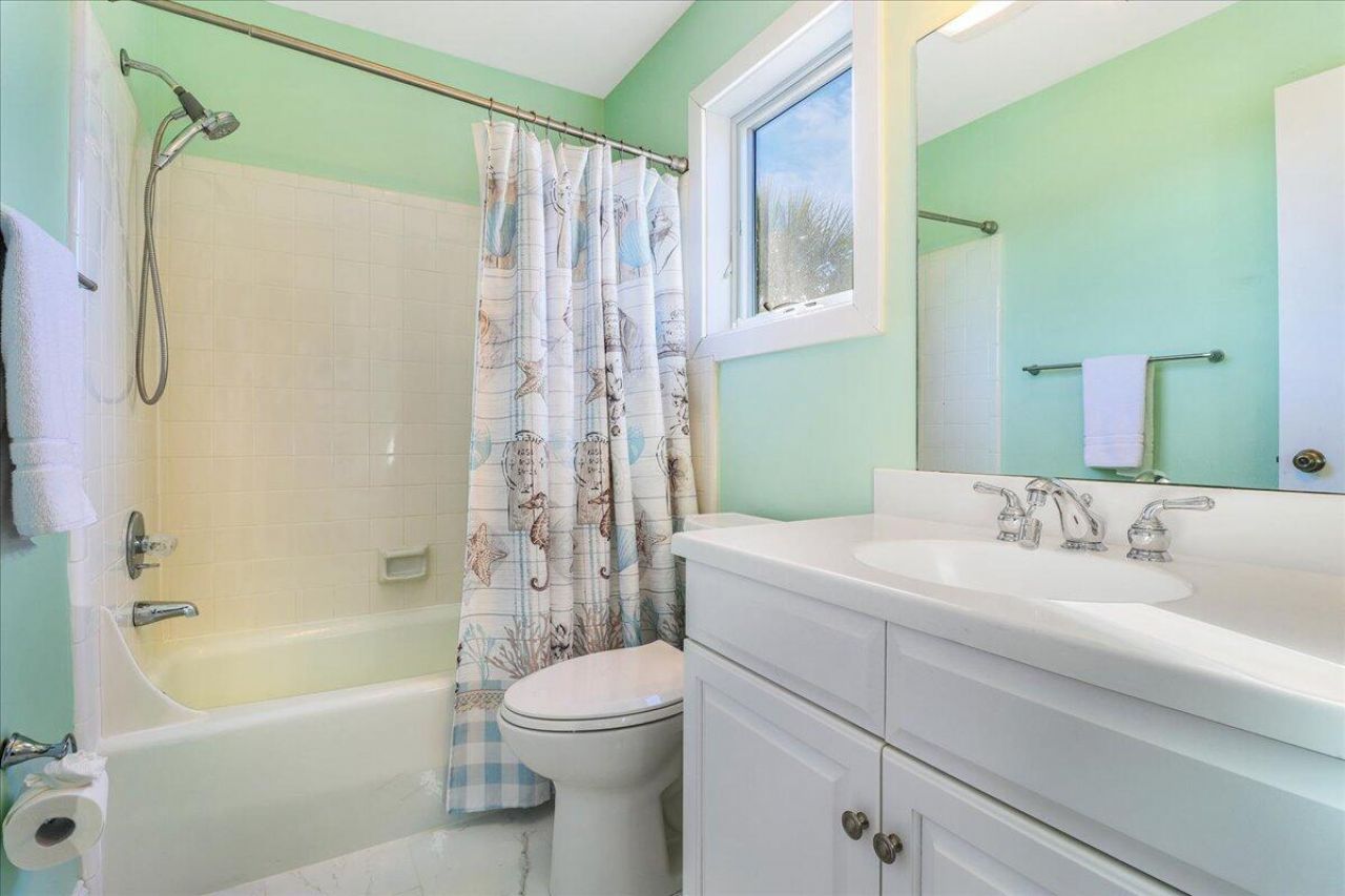 64 Beach Club Villas Photo 32