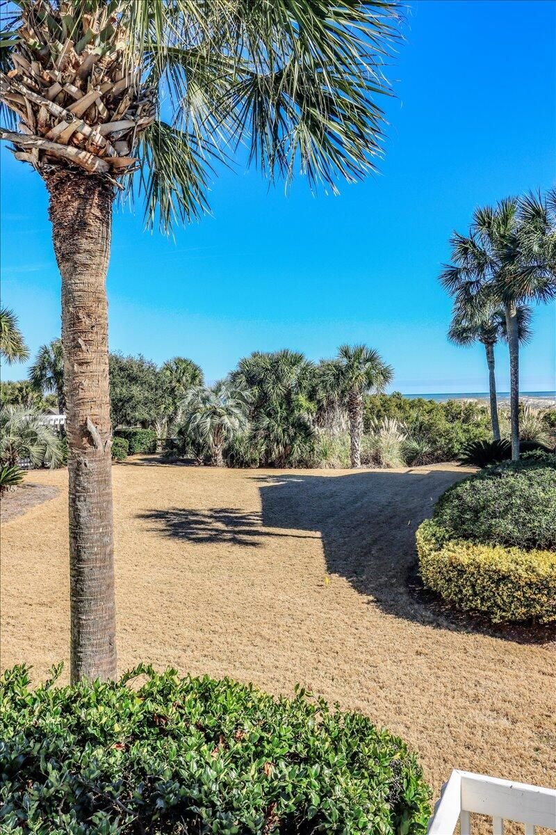 64 Beach Club Villas Photo 44