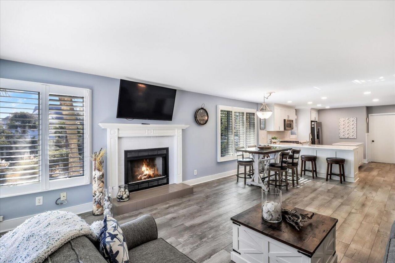 64 Beach Club Villas Photo 6