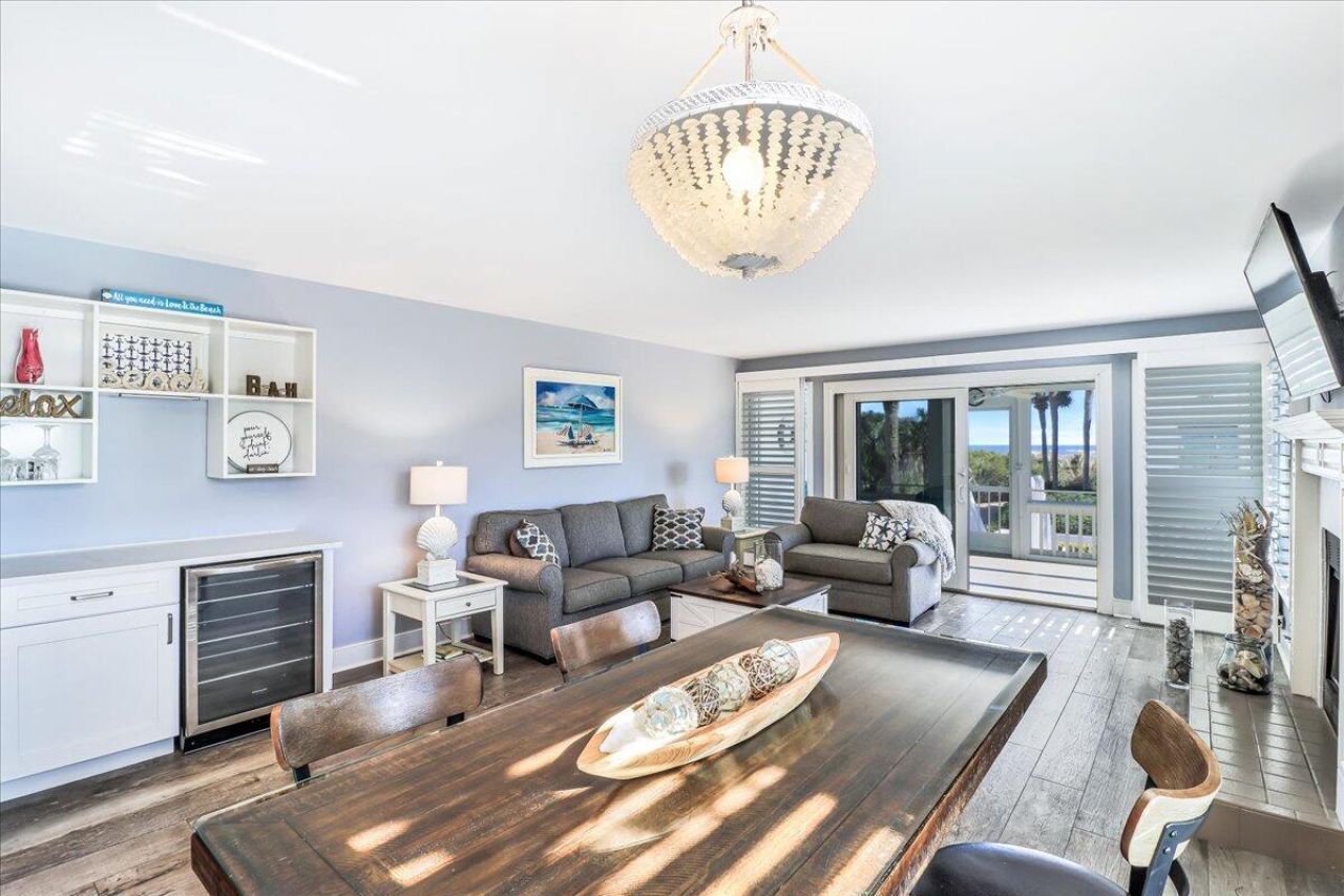 64 Beach Club Villas Photo 7