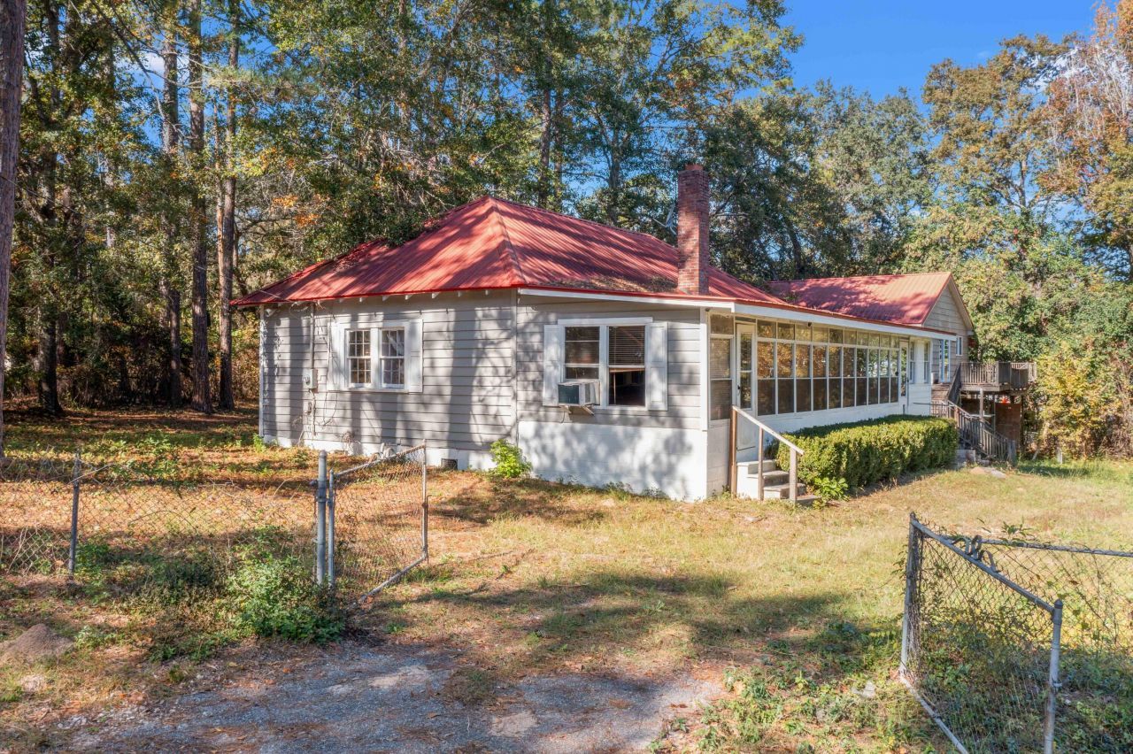 109 Cove Lane Photo 25