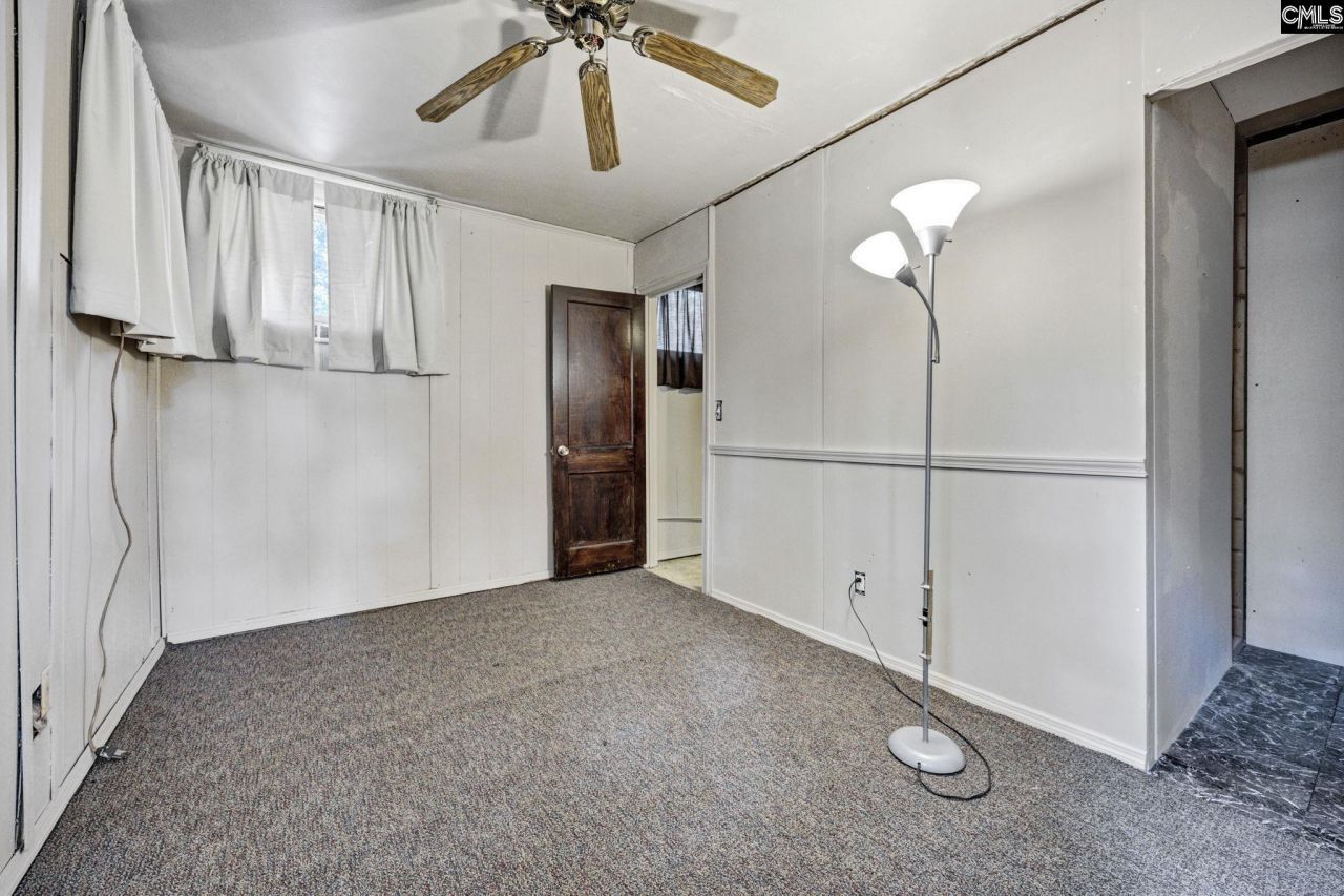 121 Coral Court Photo 19