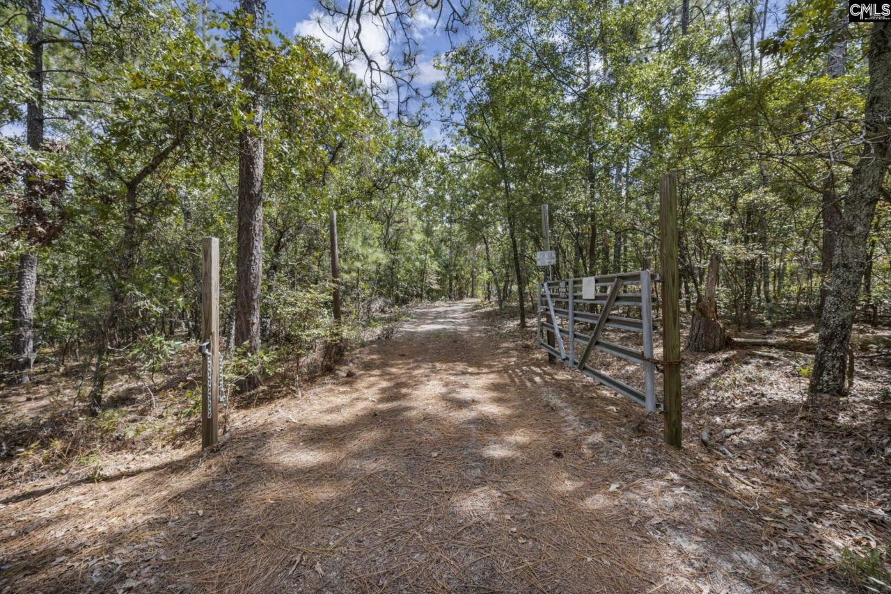 121 Coral Court Photo 47