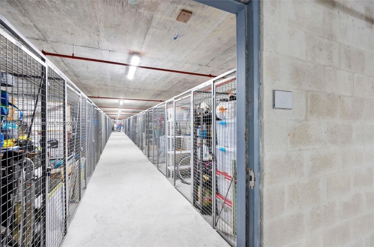 7901 Hispanola Ave, Unit 2010, North Bay Village, FL 33141 Photo