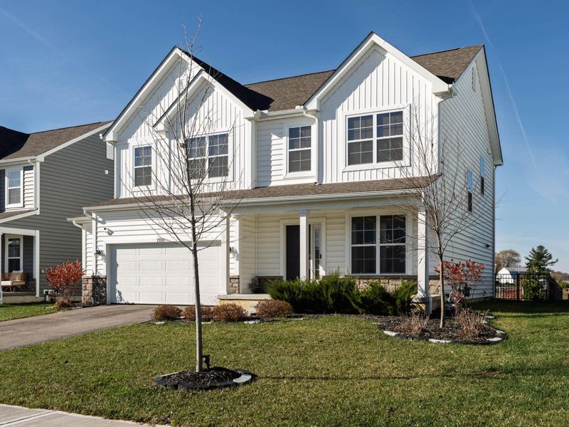 7393 McQueen Drive NW, Pickerington, OH 43147 Photo 3