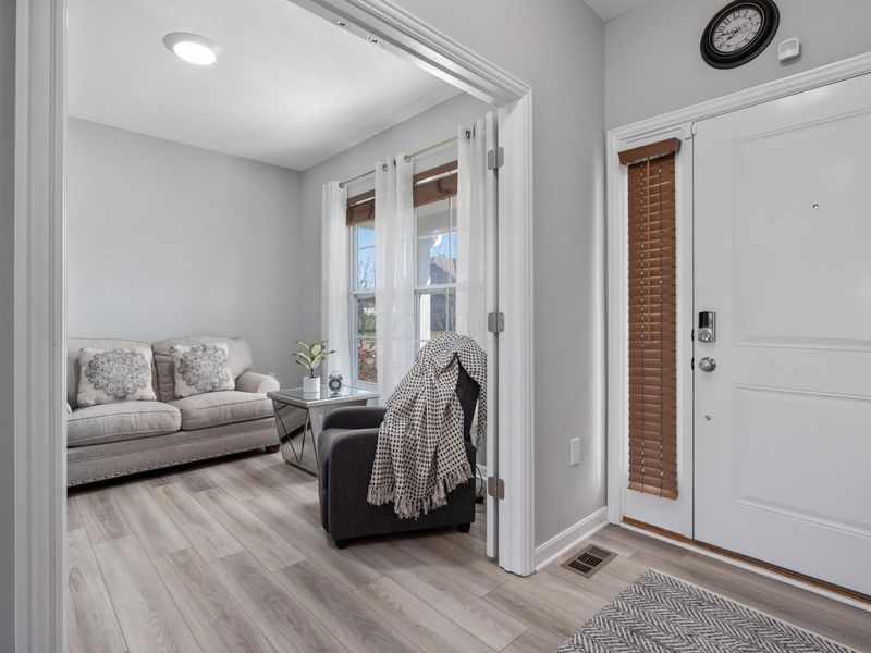 7393 McQueen Drive NW, Pickerington, OH 43147 Photo 9