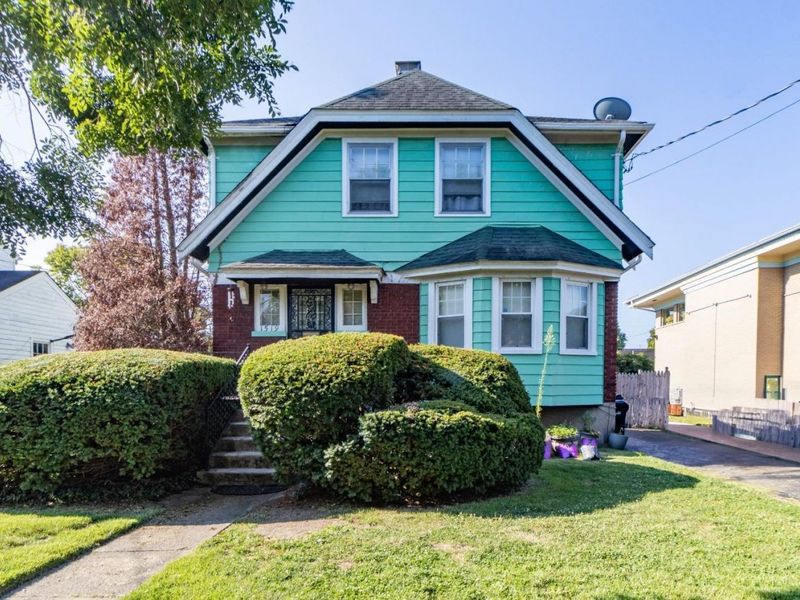 1519 Section Road, Cincinnati, OH 45237 Photo 1