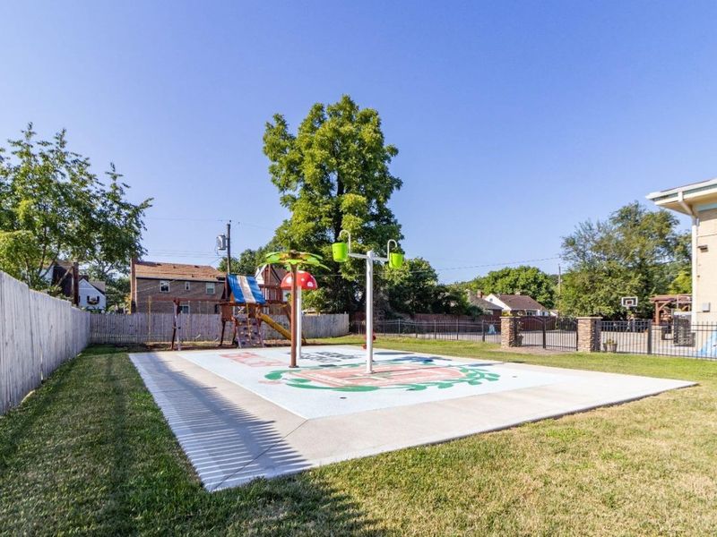 1519 Section Road, Cincinnati, OH 45237 Photo 4