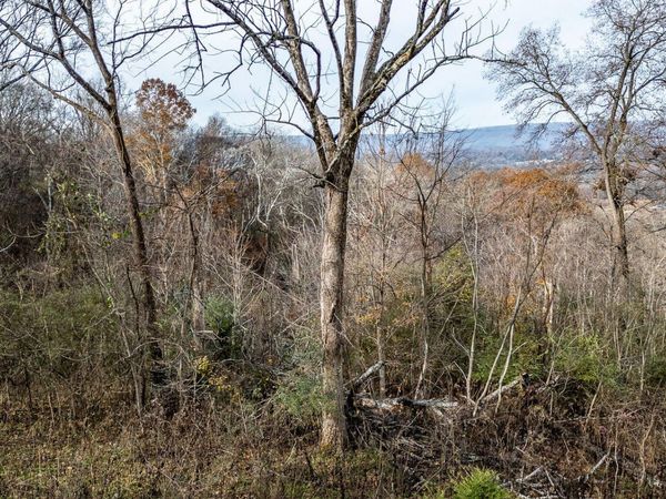 6499 Fairview Road, Hixson, TN 37343