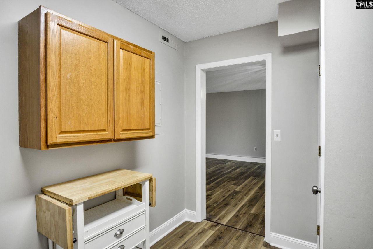 1825 Saint Julian Place Photo 10