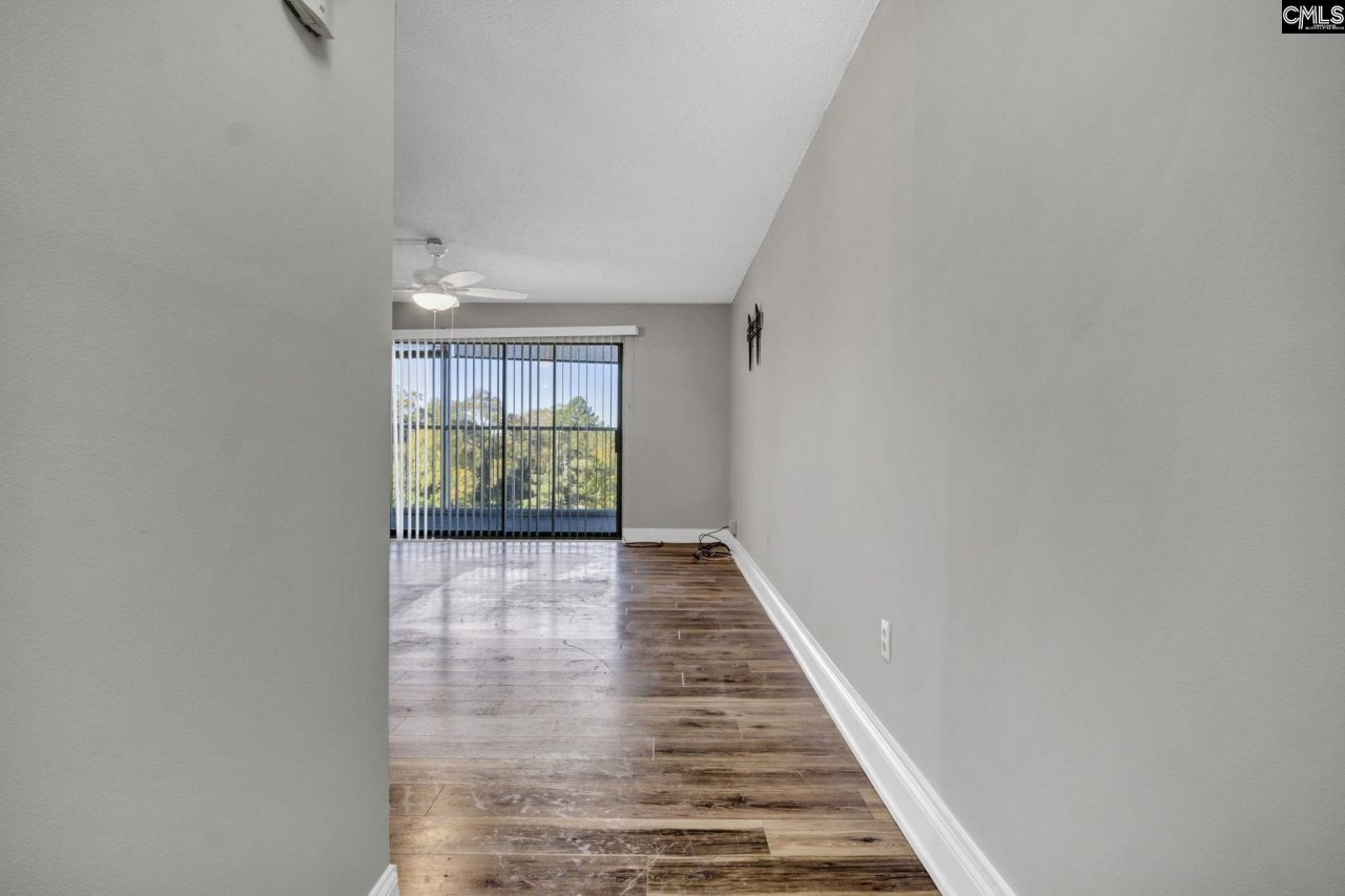 1825 Saint Julian Place Photo 5