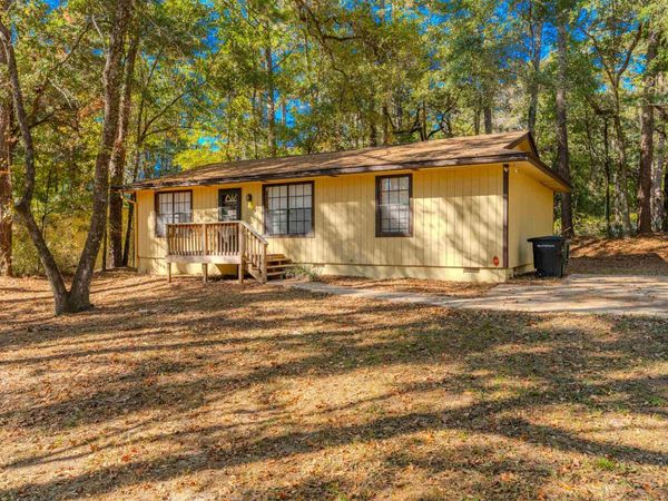 2424 Jolene Lane, Tallahassee, FL 32303