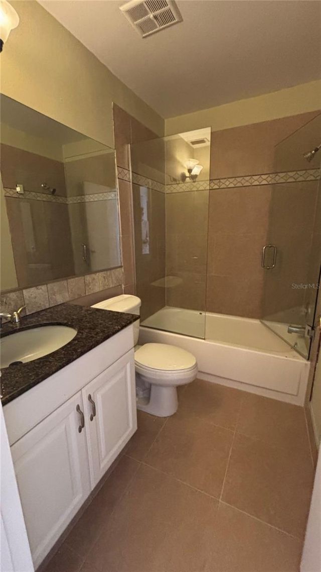 2605 Pine Lake Terrace, Unit D, Sarasota, FL 34237 Photo