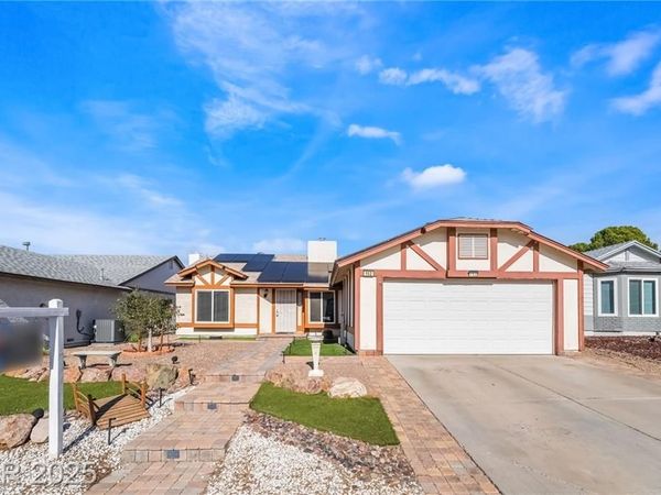 152 Emden Drive, Henderson, NV 89015