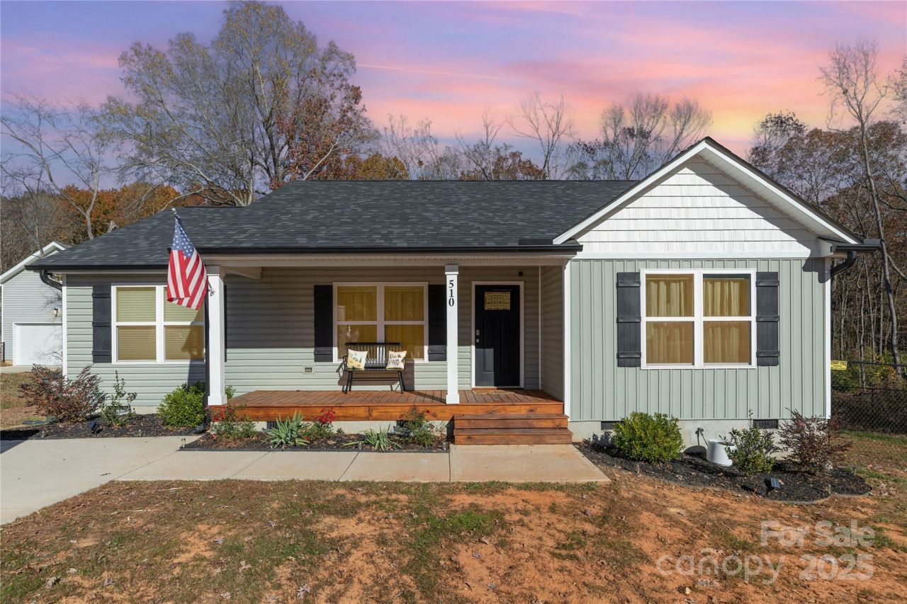 510 Fairbluff Avenue, Salisbury, NC 28146 Main Photo