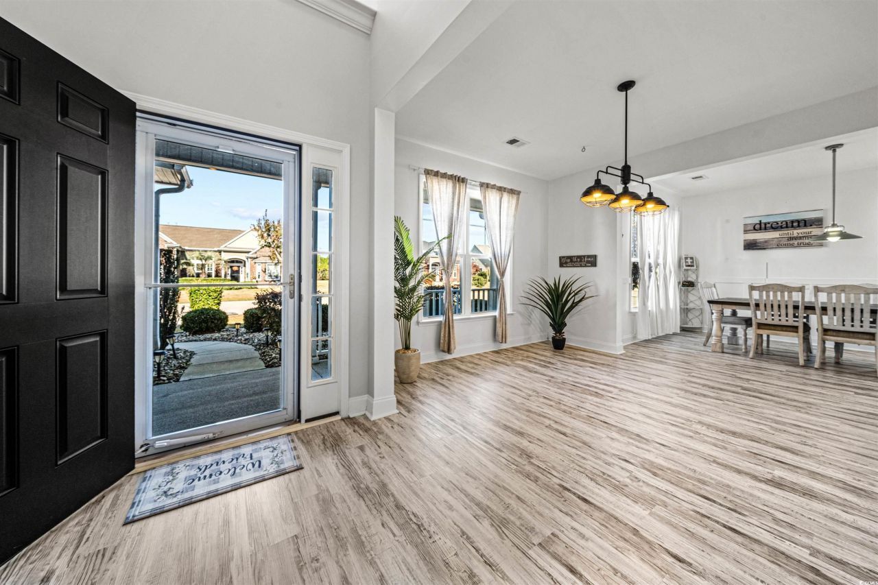 1047 Brentford Pl. Photo 10