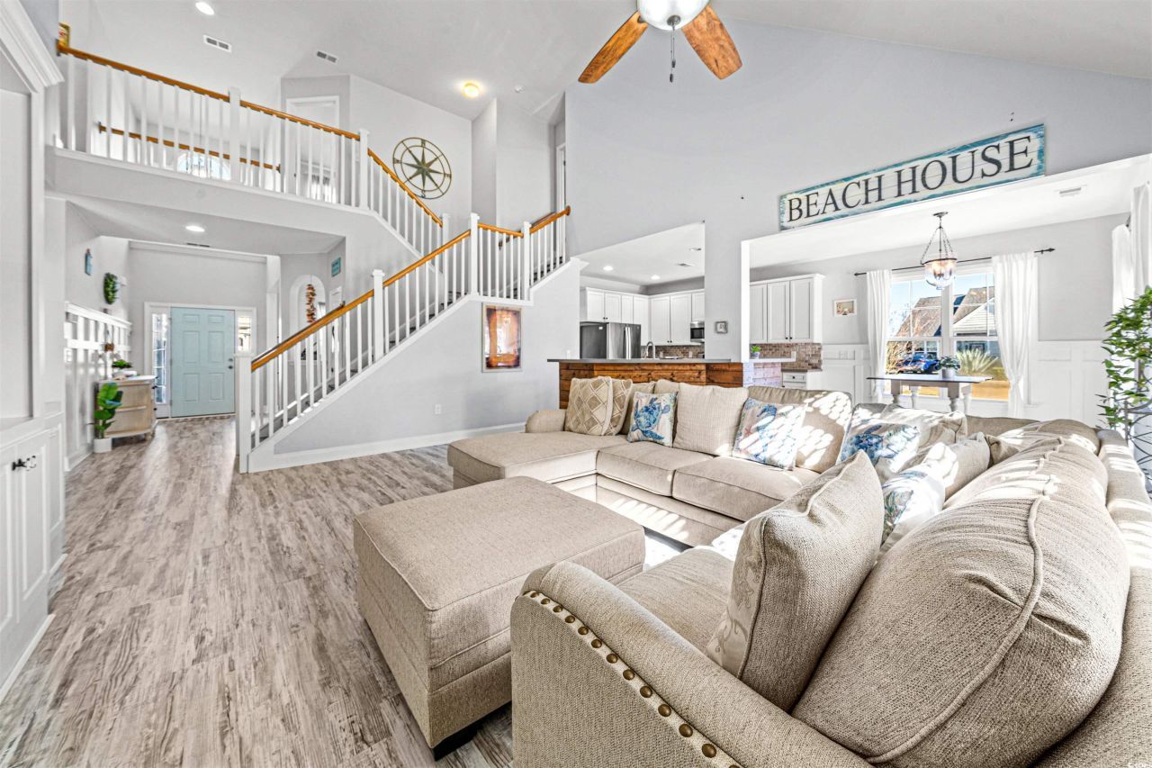 1047 Brentford Pl. Photo 2