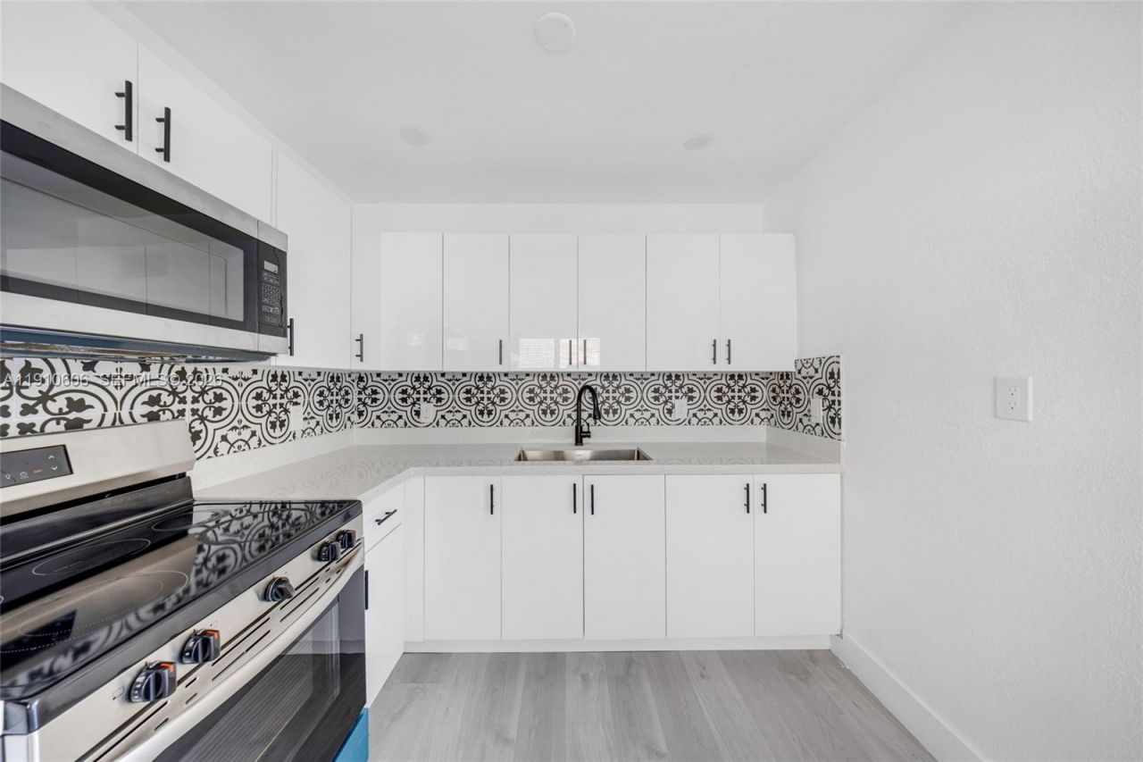 920 NW 8th Ave, Unit 1, Pompano Beach, FL 33060 Photo