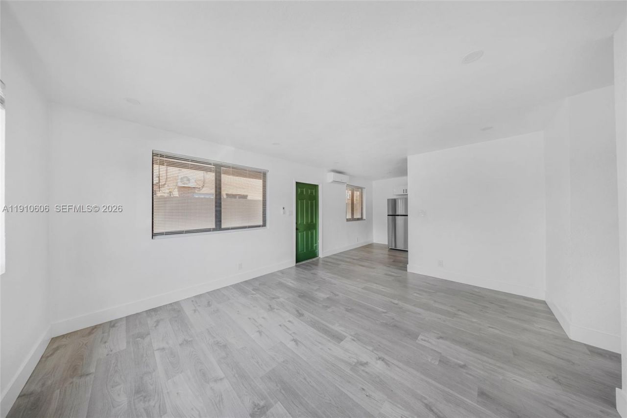 920 NW 8th Ave, Unit 1, Pompano Beach, FL 33060 Photo