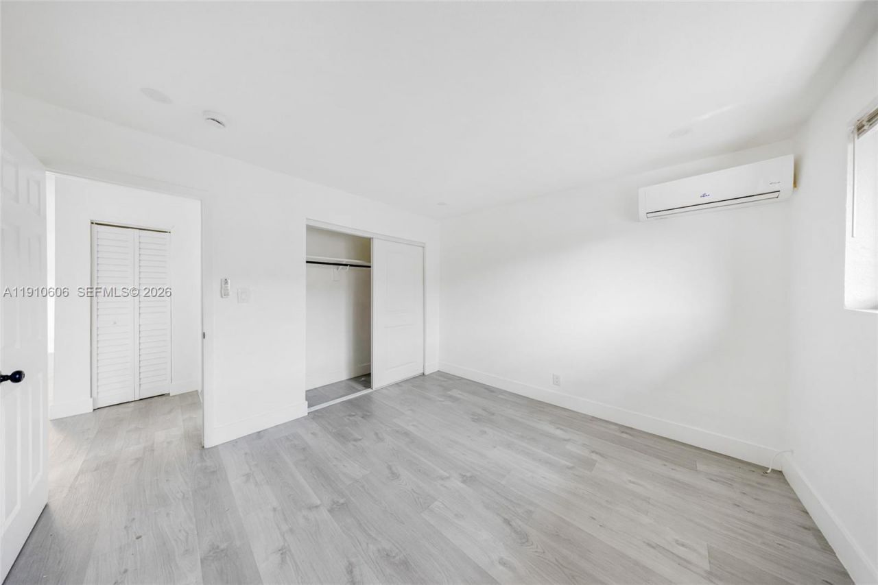 920 NW 8th Ave, Unit 1, Pompano Beach, FL 33060 Photo