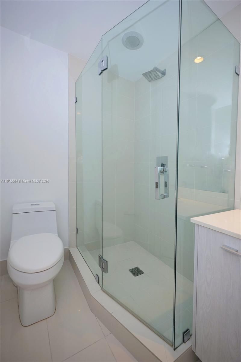 45 SW 9th St, Unit 1504, Miami, FL 33130 Photo