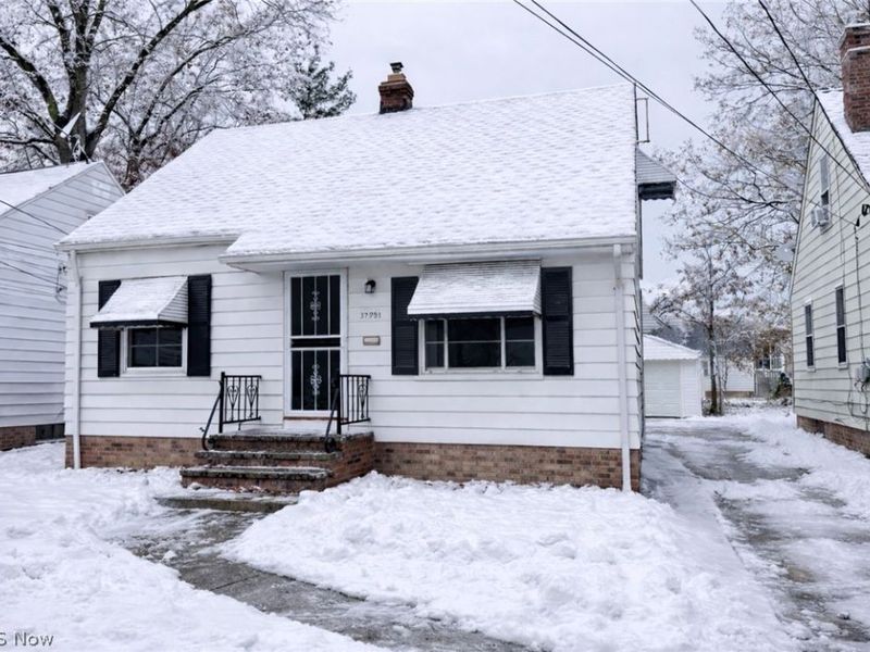 25731 Zeman Avenue, Euclid, OH 44132 Photo 1