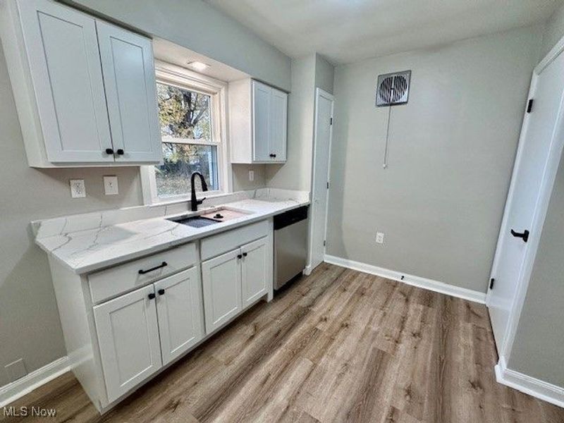 25731 Zeman Avenue, Euclid, OH 44132 Photo 3