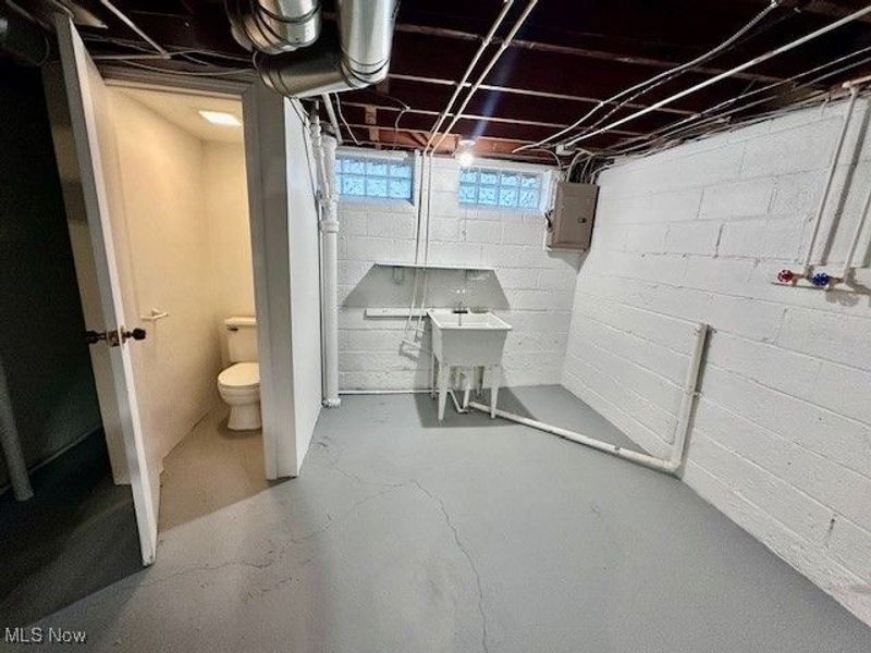 25731 Zeman Avenue, Euclid, OH 44132 Photo 32