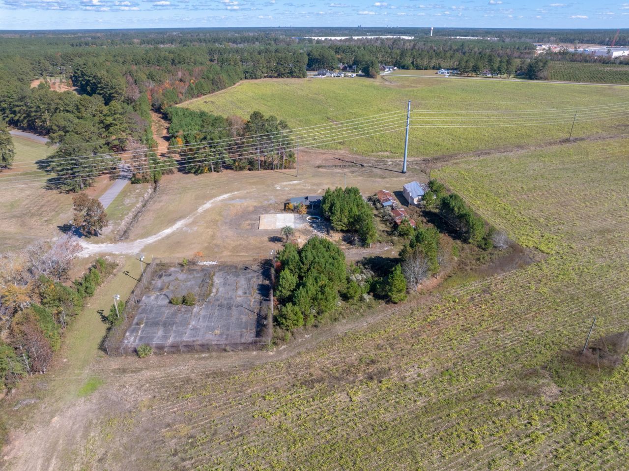 218 Clubhouse Circle Photo 7