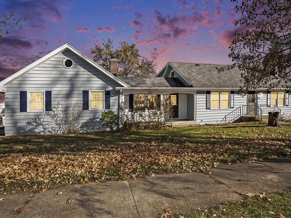 202 Moccasin Street, Buchanan, MI 49107