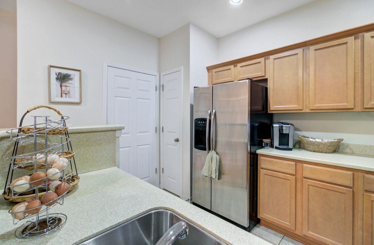 191 Larissa Drive Photo 16