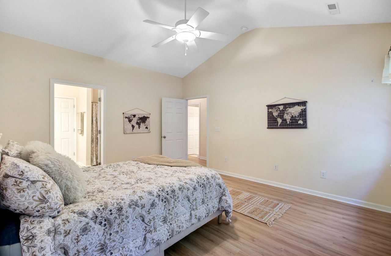 191 Larissa Drive Photo 19