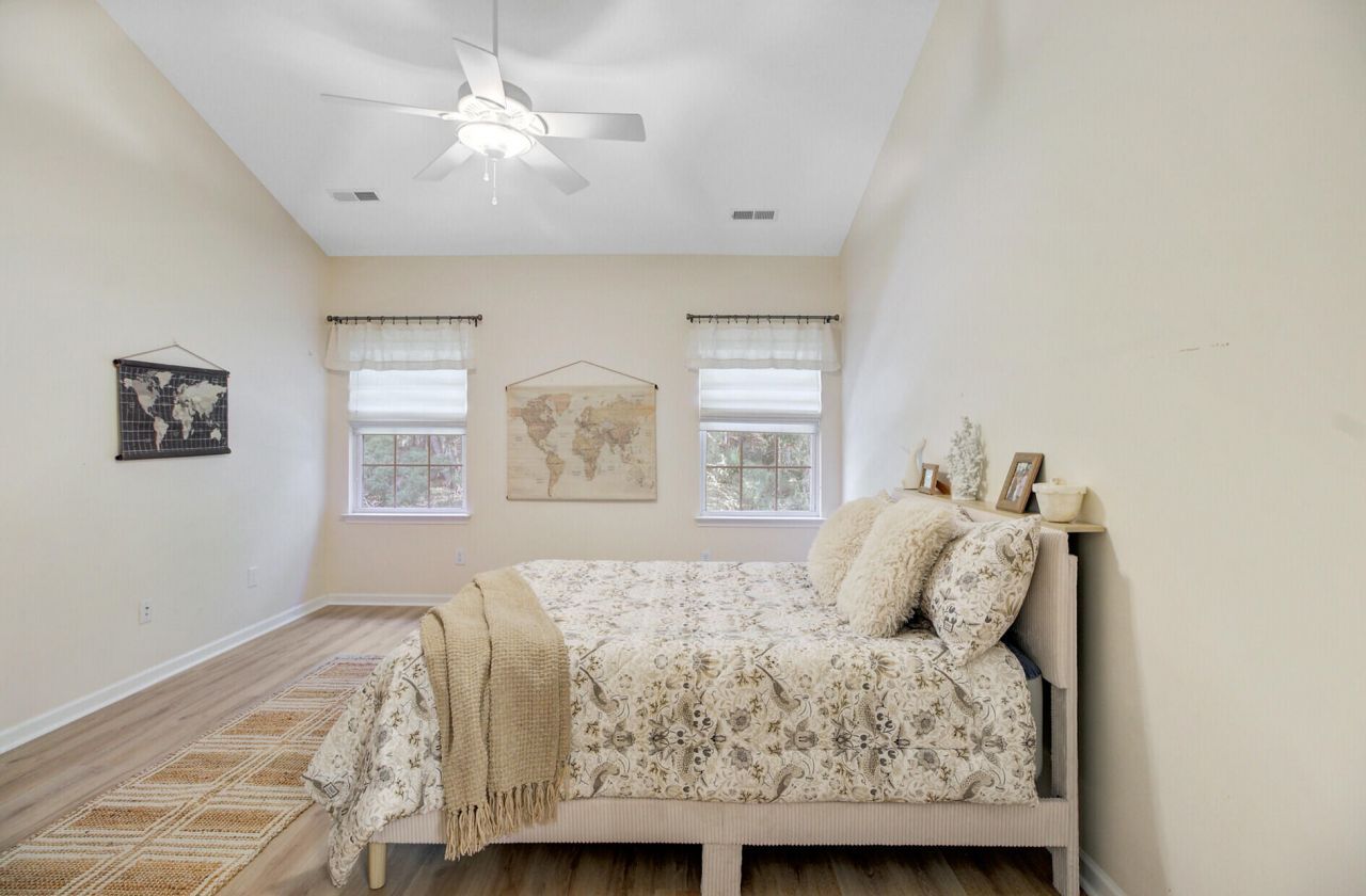 191 Larissa Drive Photo 20