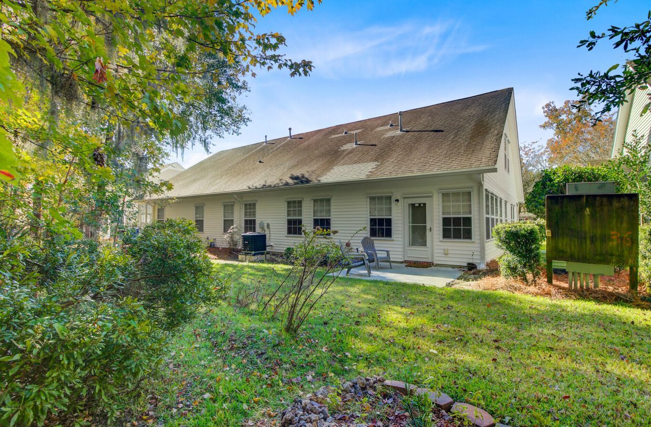 191 Larissa Drive Photo 35