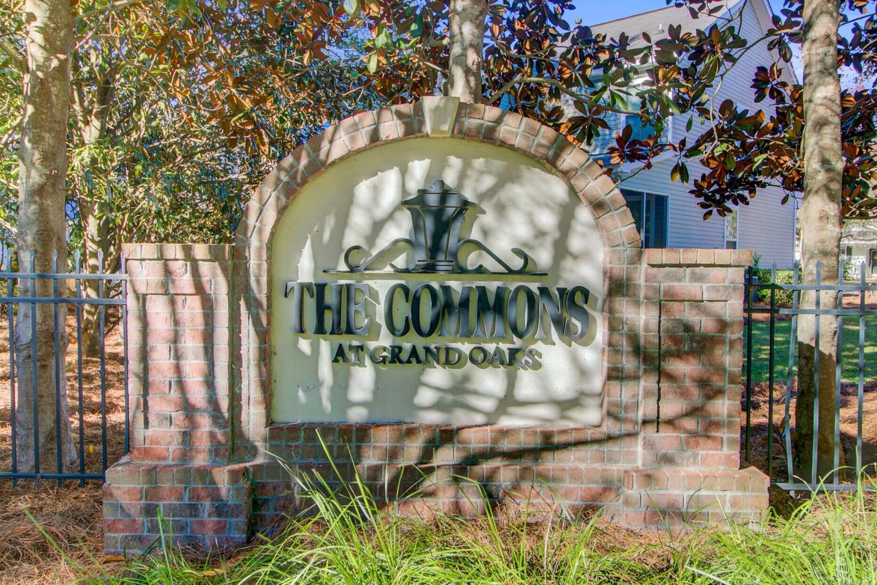 191 Larissa Drive Photo 49