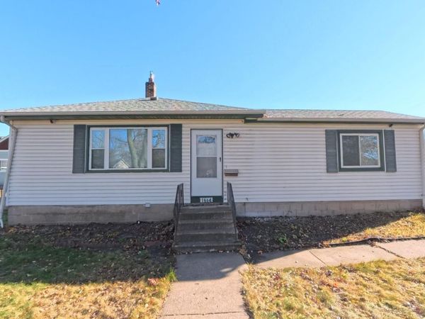 1664 Barclay Street, Saint Paul, MN 55106