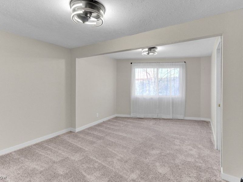 27 Delaware Trail, Malvern, OH 44644 Photo 21