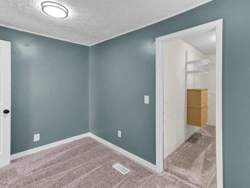 27 Delaware Trail, Malvern, OH 44644 Photo 26