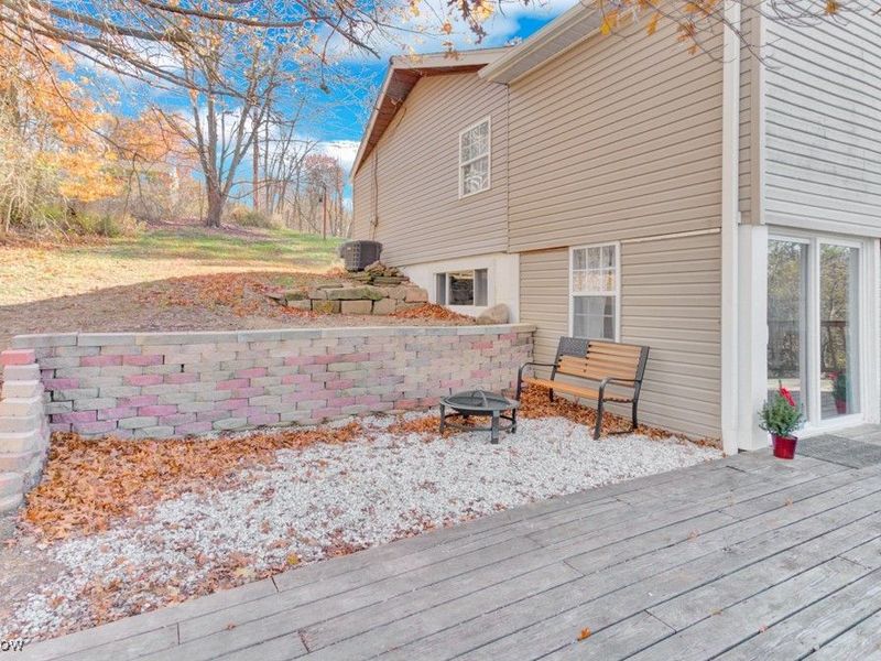 27 Delaware Trail, Malvern, OH 44644 Photo 33