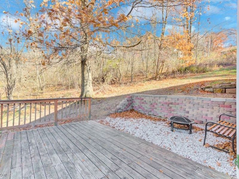 27 Delaware Trail, Malvern, OH 44644 Photo 35