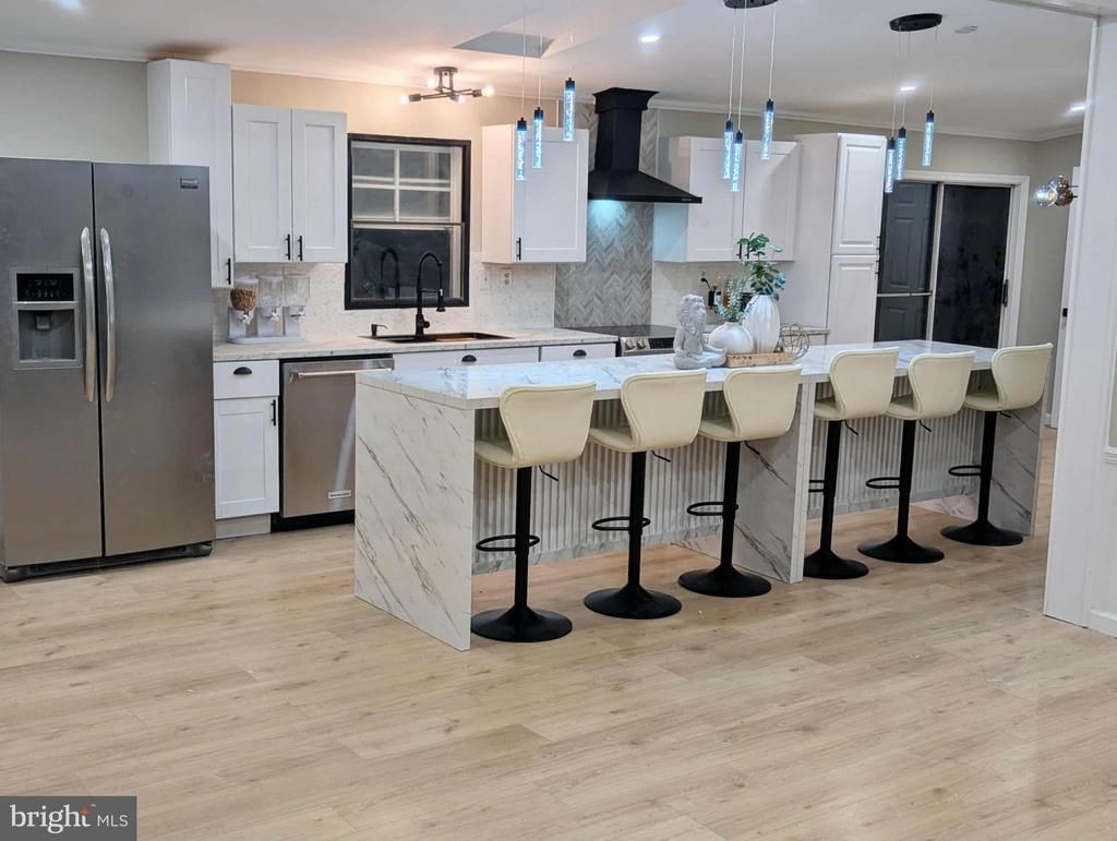 45851 N Poteat Court, California, MD 20619 Main Photo